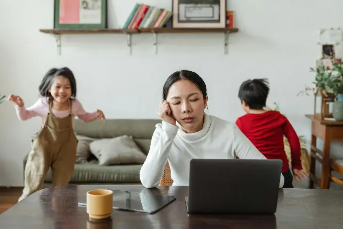 enfants pleins d'énergie